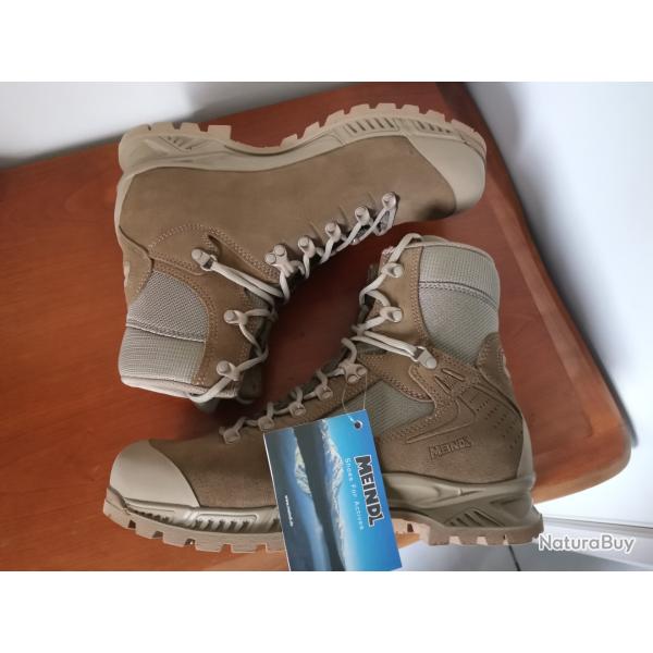 Chaussures randonne meindl 45 neuve