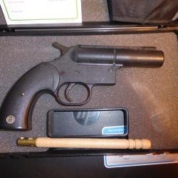 Pistolet de défense GC 27 SAPL à 1 coup canon lisse - long 28 cm, percussion centrale, Catégorie 7