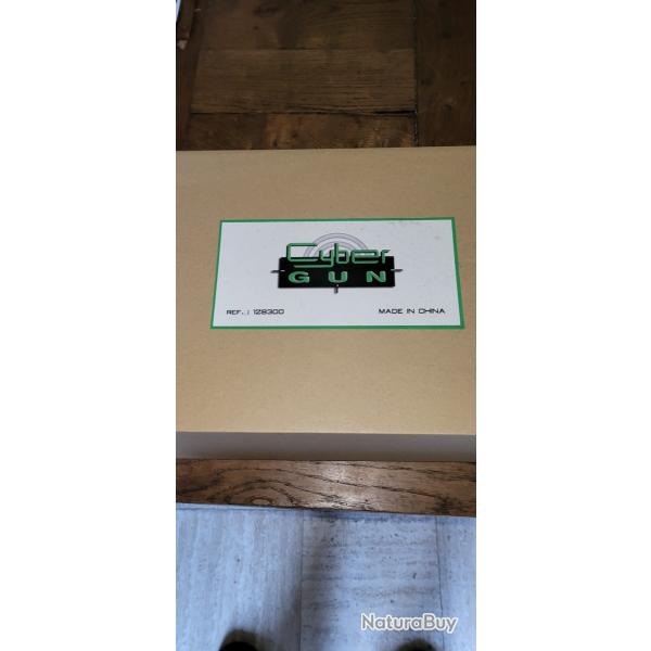 kalachnikov ak 47 neuve co2 marque cyber gun,mtal et bois.