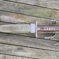 Baïonnette de type USM4 fabrication italienne années 1960