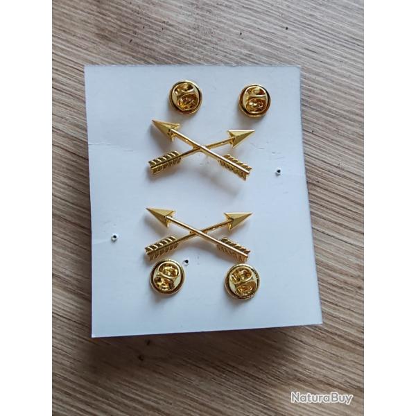 PAIRE D INSIGNES METAL DES FORCES SP�CIALES U.S.