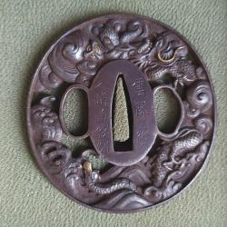 Tsuba Dragon en fer et doré - Japon période Edo