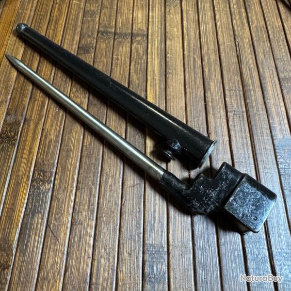 BAIONNETTE CLOU ANGLAISE 4 MK II  AVEC SON FOURREAU WW2 -
