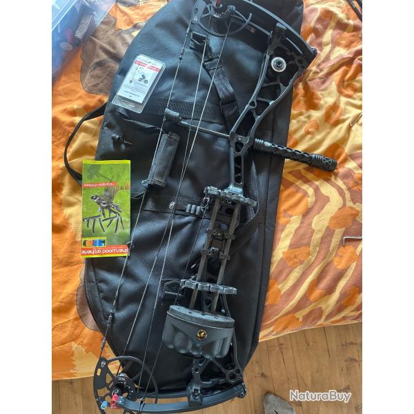 Arc a poulie chasse gaucher bowtech ss34