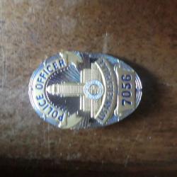 insigne réplique police officer