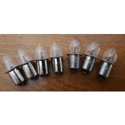 Lot de 7 ampoules neuves pour torche Maglite ou autre