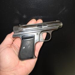 Pistolet saeur 1913 cal 7.65 browning