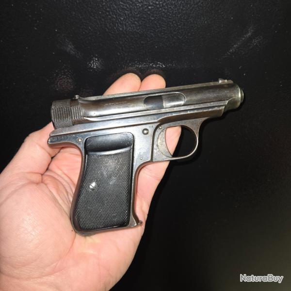 Pistolet saeur 1913 cal 7.65 browning