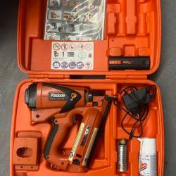 Cloueur  Menuisier SPIT  IM 50 F18