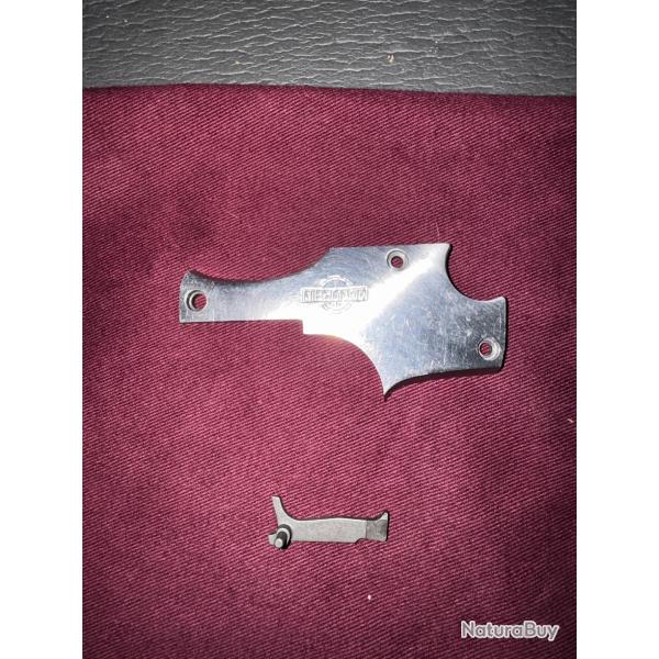 Vends lot de pices d'origine pour revolver Manurhin MR88 Police Inox canon 4" (.38 Special), issues