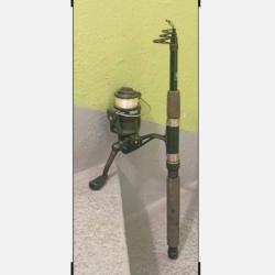 Belle canne compacte noire + moulinet neuf assorti + fil Water Queen