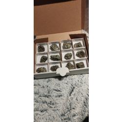 Pierre pr&eacute;cieuse pyrite du P&eacute;rou collection lot min&eacute;raux min&eacute;ralogie objet de curiosit&eacute;