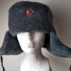 CHAPKA-OUCHANKA CHAPEAU MILITAIRE TAILLE 56 SOLDAT ARMÉE DE TERRE NOS URSS 1987