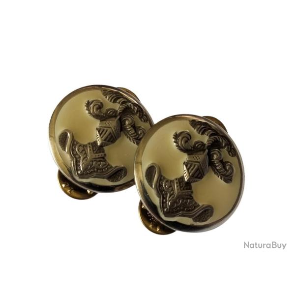 Lot de deux insigne de col 2 Rgiment de Dragons