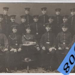 CPA -Photo Militaire - Un Groupe Soldats Allemand- N°4421