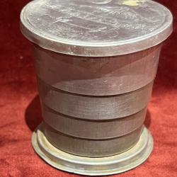 Ancien Gobelet t&eacute;lescopique ancien parfait pour votre poche de gilet western