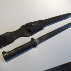 BAIONNETTE MILITAIRE A IDENTIFIER ????