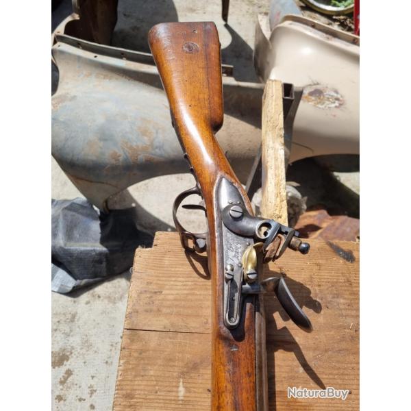 Fusil  baonnette de 1816 de Saint Etienne manufacture royale  ( silex)