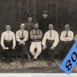 CPA -Photo Militaire - Un Groupe Soldats Allemand- N°4431