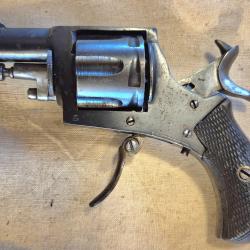 Revolver 320 en trés bon état d'origine et aptes aux tirs