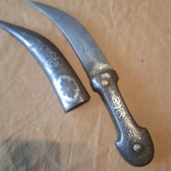 Poignard Ottoman ou Maghreb incrustations d'argent