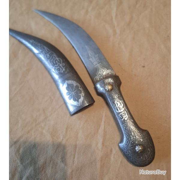 Poignard Ottoman ou Maghreb incrustations d'argent