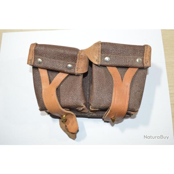 Cartouchi�res  pour fusil Russe Mosin Nagant (Mosin-Nagant) 1891-30, md 1938 et md 1944.URSS  (23)