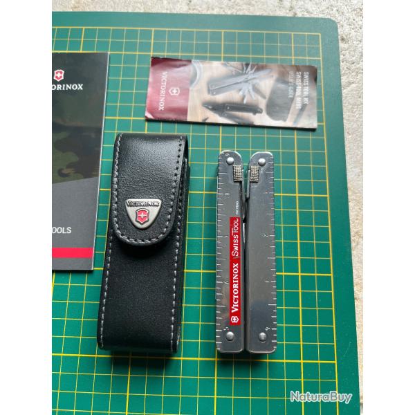 Victorinox swisstool