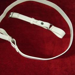 Baudrier de ceinturon blanc synthétique  .Lot N 10