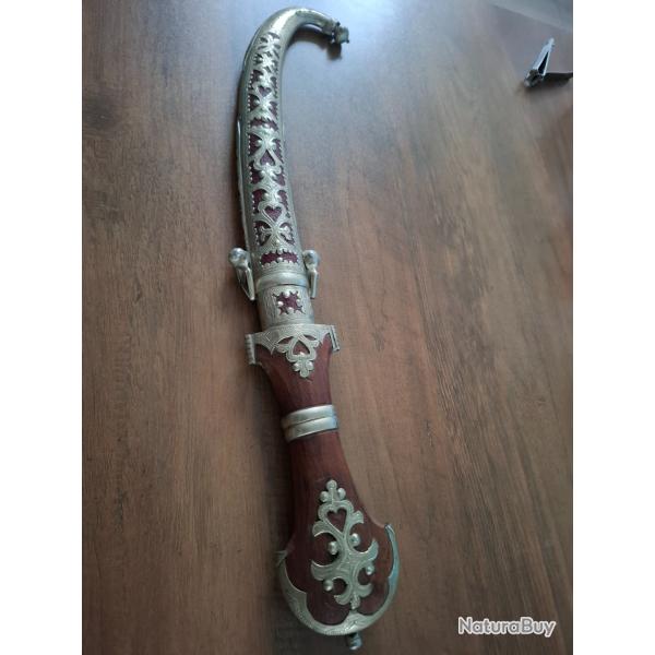 TRES BEAU KOUMMYA TOUAREG EN ARGENT MASSIF manche fourreau bne dpart 1 euros