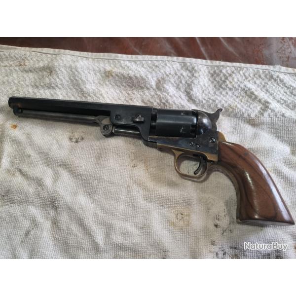 Colt calibre 36 poudre noir marque Navy en fonctionnement colt identique pour pices de rechange