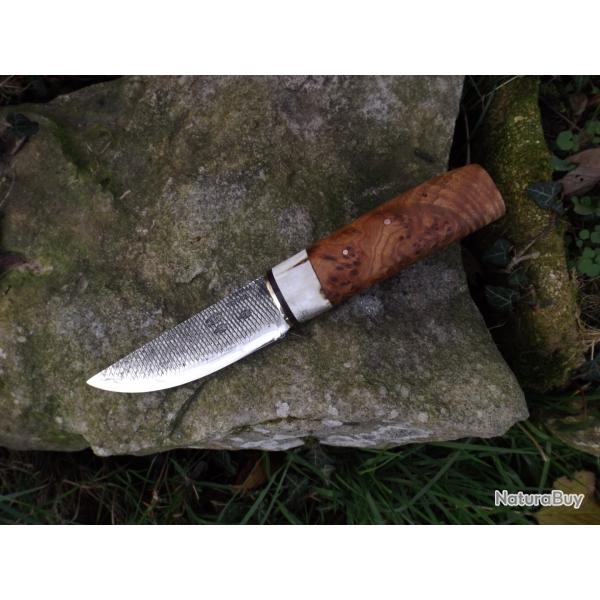 COUTEAU artisanal forg� manche loupe d'orme /bois de cerf lame r�pe de mar�chal ferrant