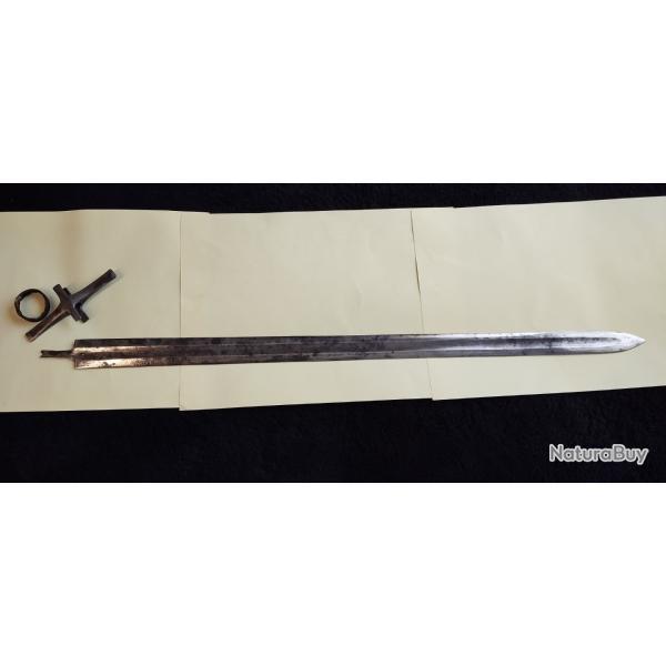 pe double tranchant mdivale