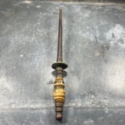 Rare, ancienne Dague / Stylet / Pique-couille / Dague de vertu .  XIXème . Manche en corne