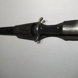 EQUIPEMENT MILITAIRE BAIONNETTE OU DAGUE DE POMPIER ALLEMANDE SECONDE GUERRE