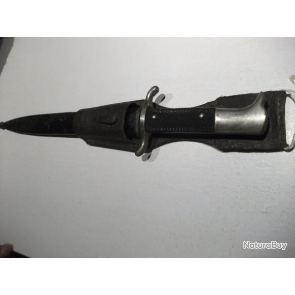 EQUIPEMENT MILITAIRE BAIONNETTE OU DAGUE DE POMPIER ALLEMANDE SECONDE GUERRE