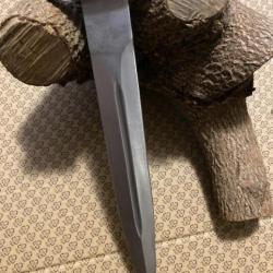 DAGUE GOUTTE DE SANG  MANCHE BOIS  DE TECK   2024  19