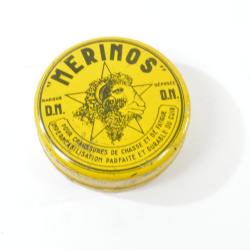 Ancienne boite &agrave; graisse pour cuir (vide) MERINOS I. DERVIN Chateau-Thierry AISNE. Chasse