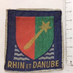 FRANCE LIBÉRATION 1944/1945 - INSIGNE TISSU brodé 1° ARMÉE RHIN ET DANUBE (11)