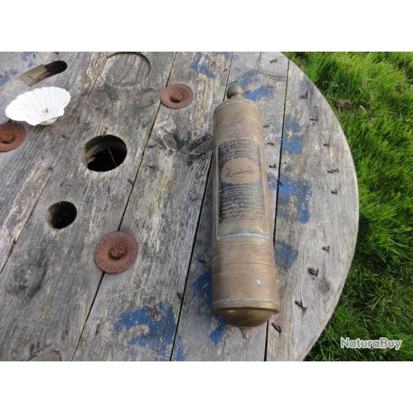 extincteur pyr�ne militaire