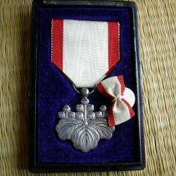 Empire du Japon : ordre du soleil levant