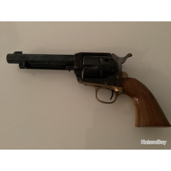 Pistolet UBERTI 1873 ( poudre noir ) calibre36