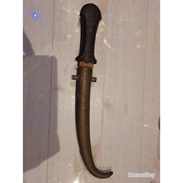 Couteau poignard oriental
