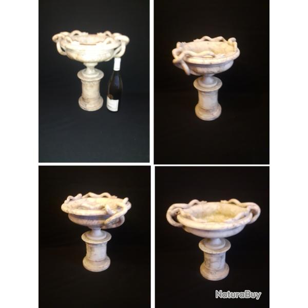 antiquit Napolon III coupe bain d'oiseaux en albtre sur pied douche dcor serpents