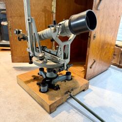 Th&eacute;odolite Secr&eacute;tan