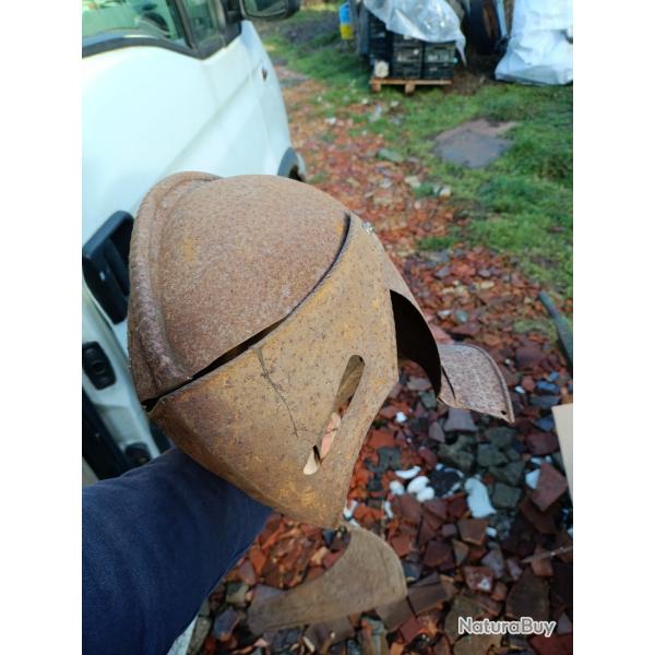 Reproduction de casque armure