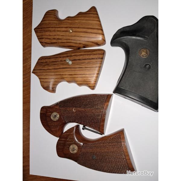 Lot 3 poignes pour colt python