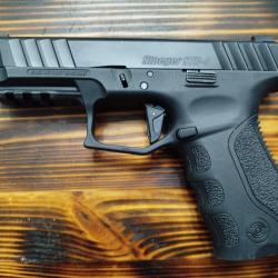 Pistolet Stoeger SRT9 optic ready.