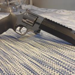 TAURUS RAGING HUNTER 357 POLI.
