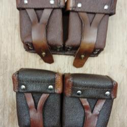 Lot de 2 Porte-chargeurs Mosin-Nagant Sovi&eacute;tiques en excellent &eacute;tat.